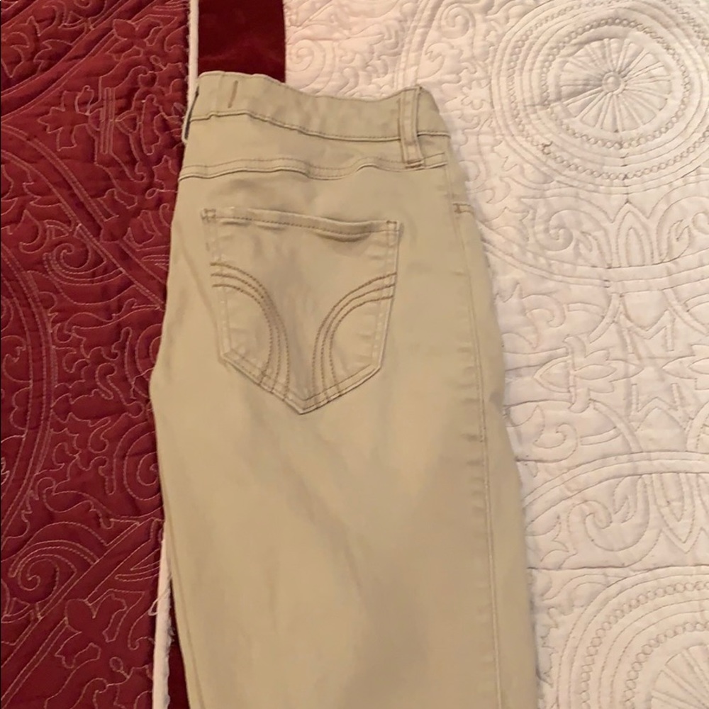 khaki hollister jeans
